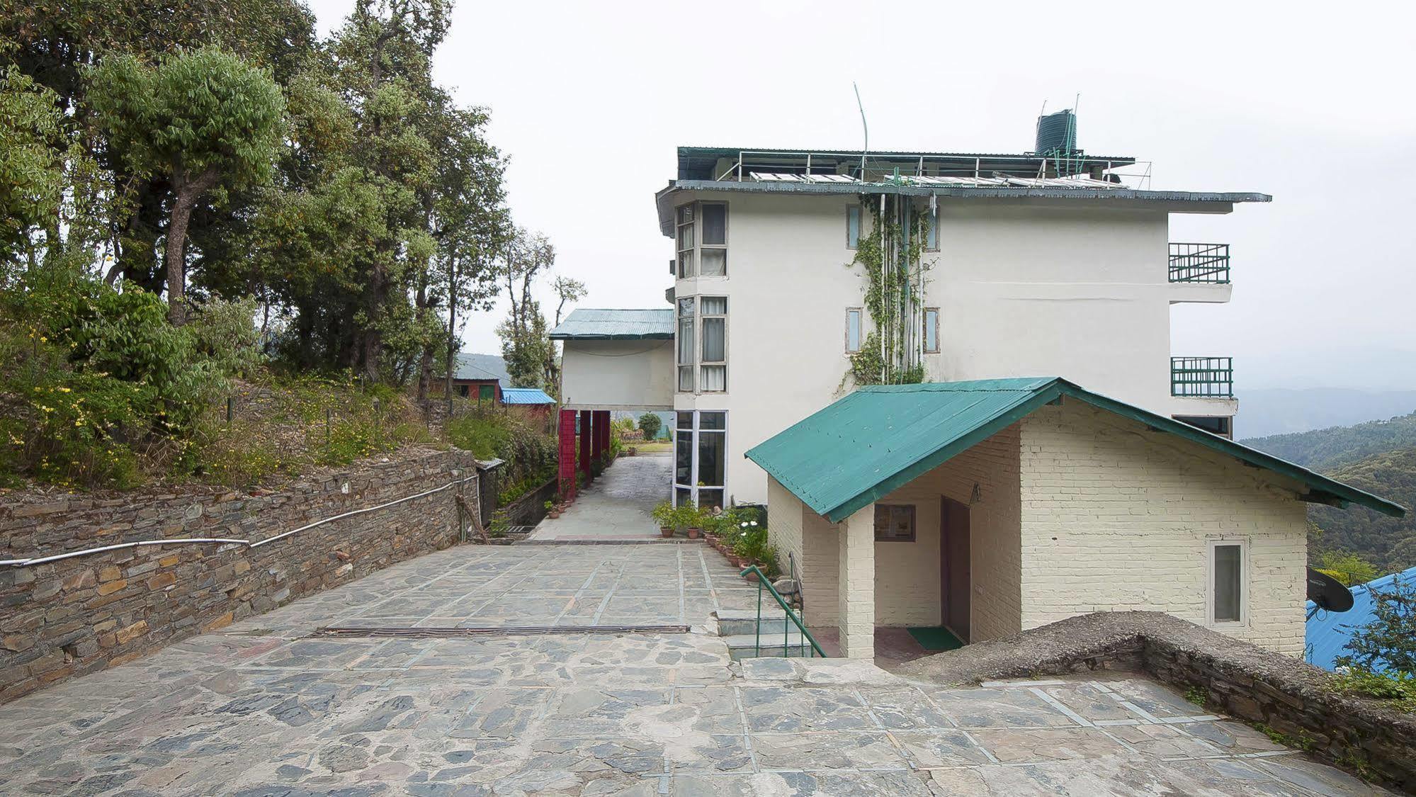 Natureraga Fernhill Resort Chail Exterior photo