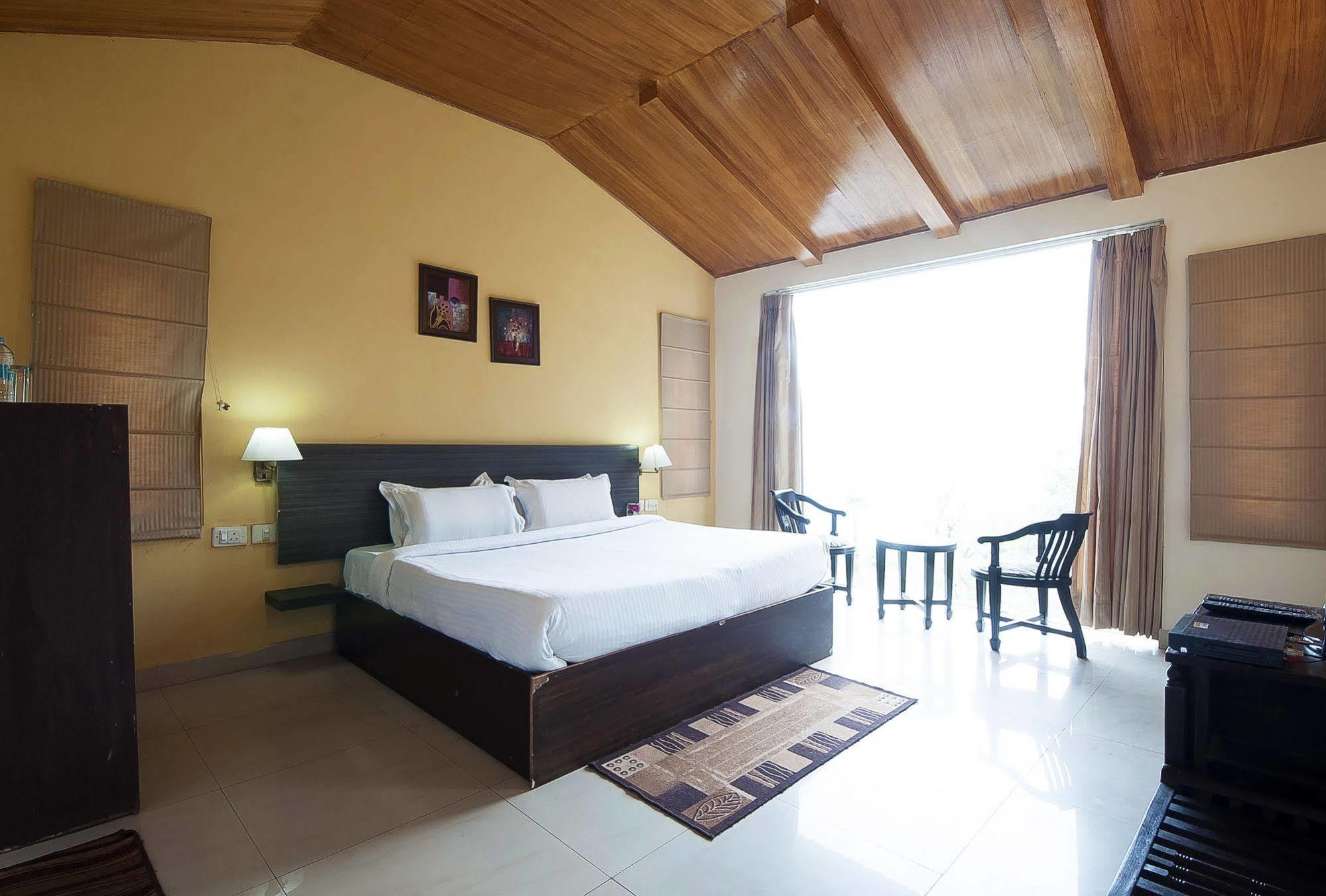 Natureraga Fernhill Resort Chail Exterior photo