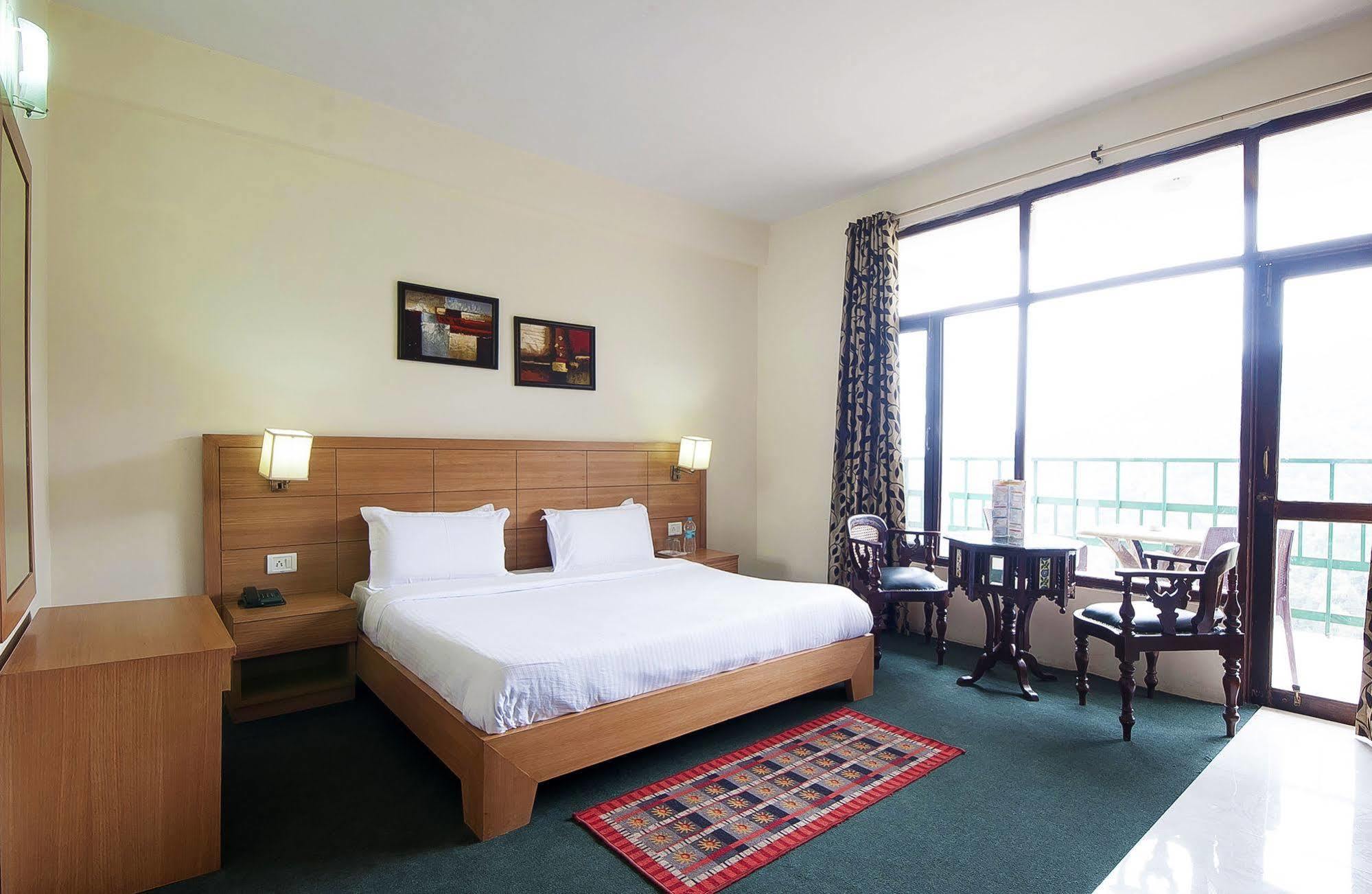 Natureraga Fernhill Resort Chail Exterior photo