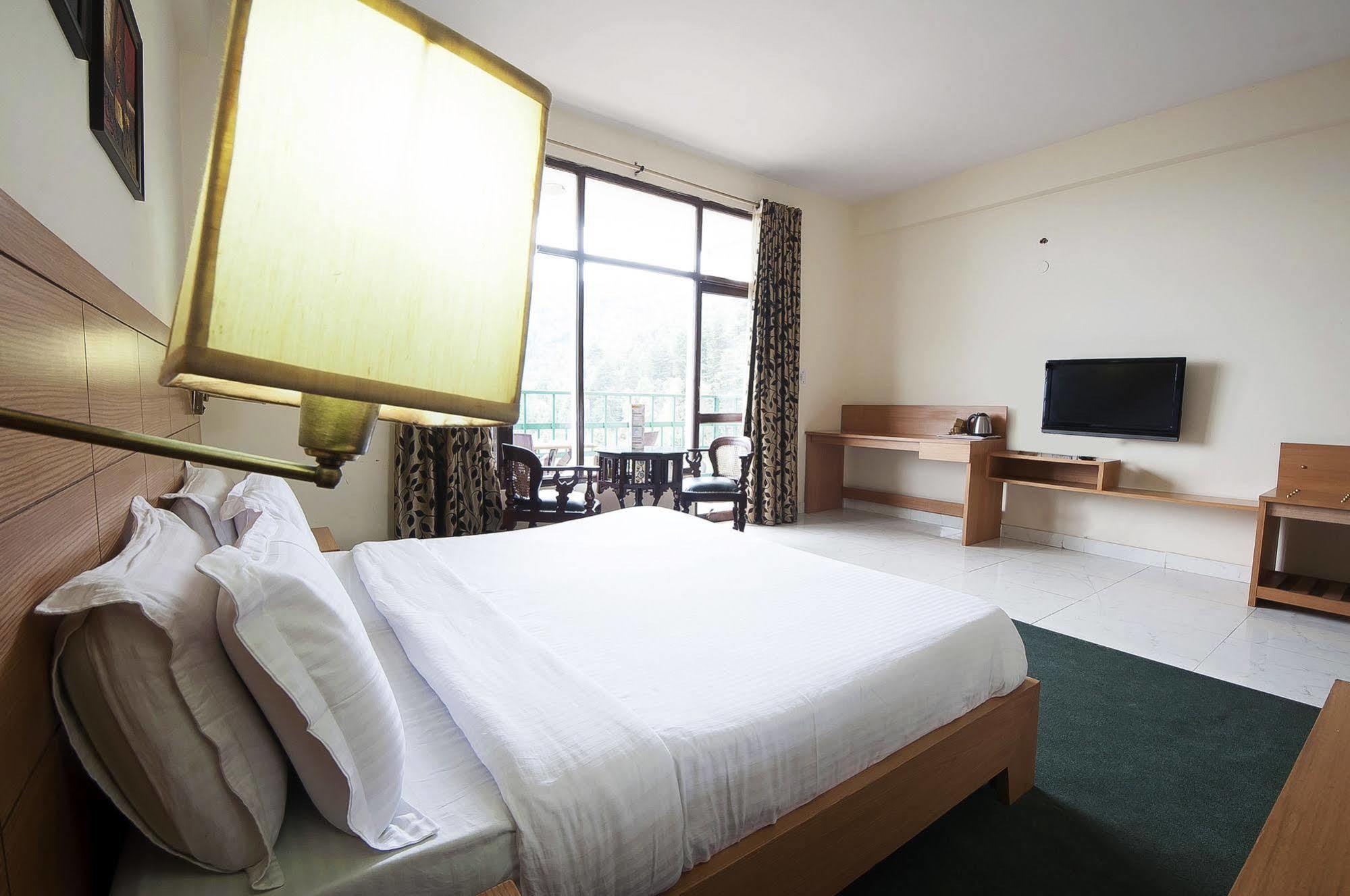 Natureraga Fernhill Resort Chail Exterior photo